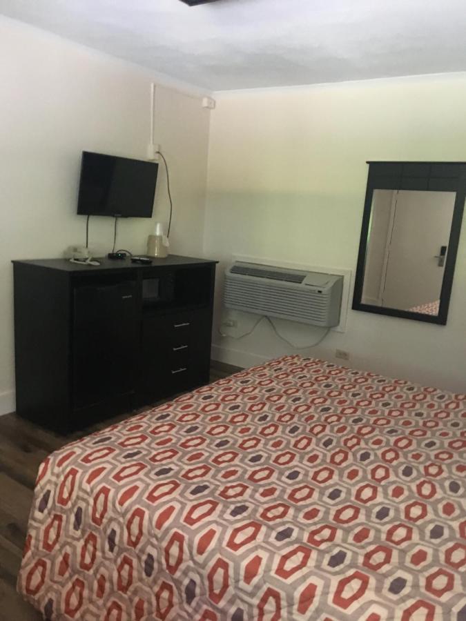 Woodlawn Hills Motel Henderson Eksteriør billede