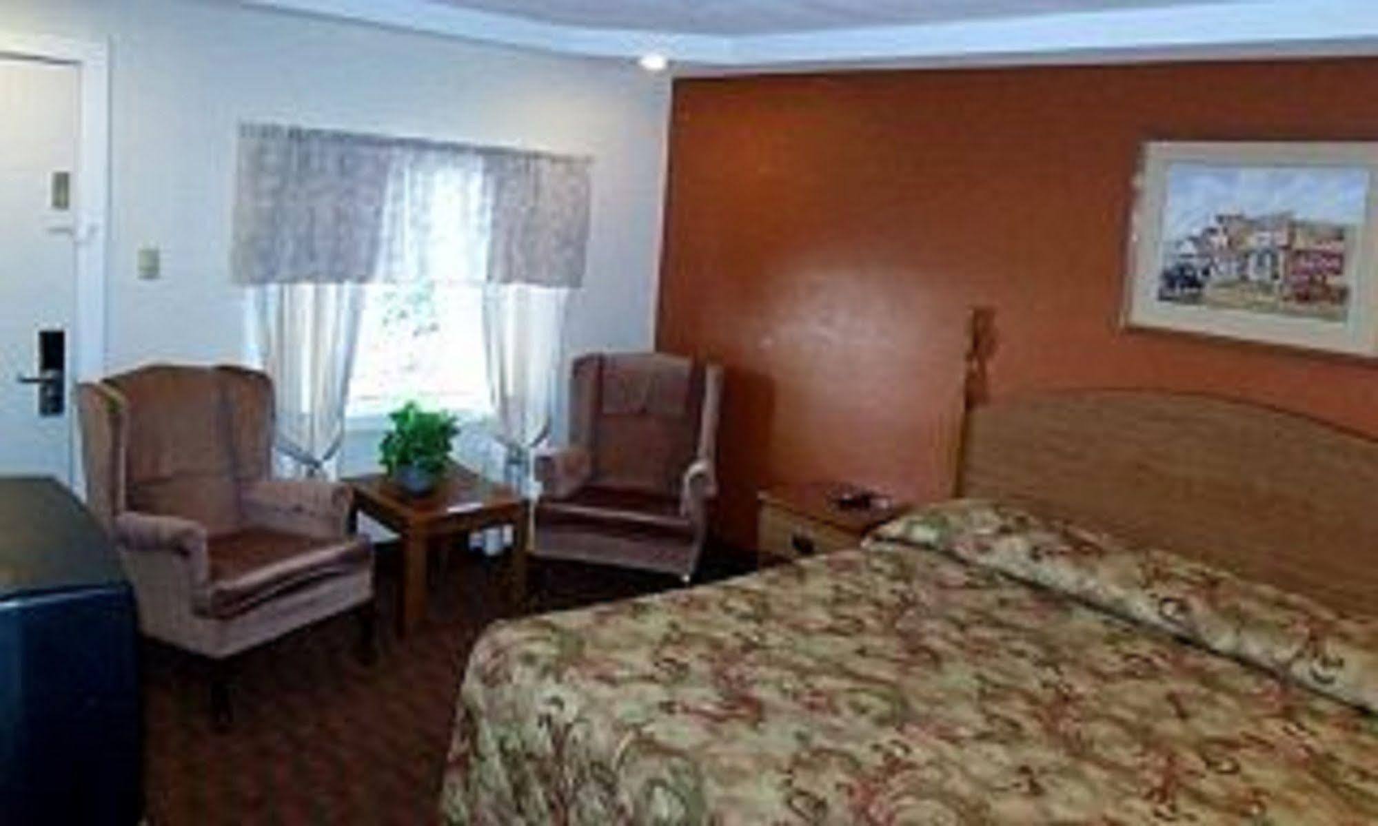 Woodlawn Hills Motel Henderson Eksteriør billede